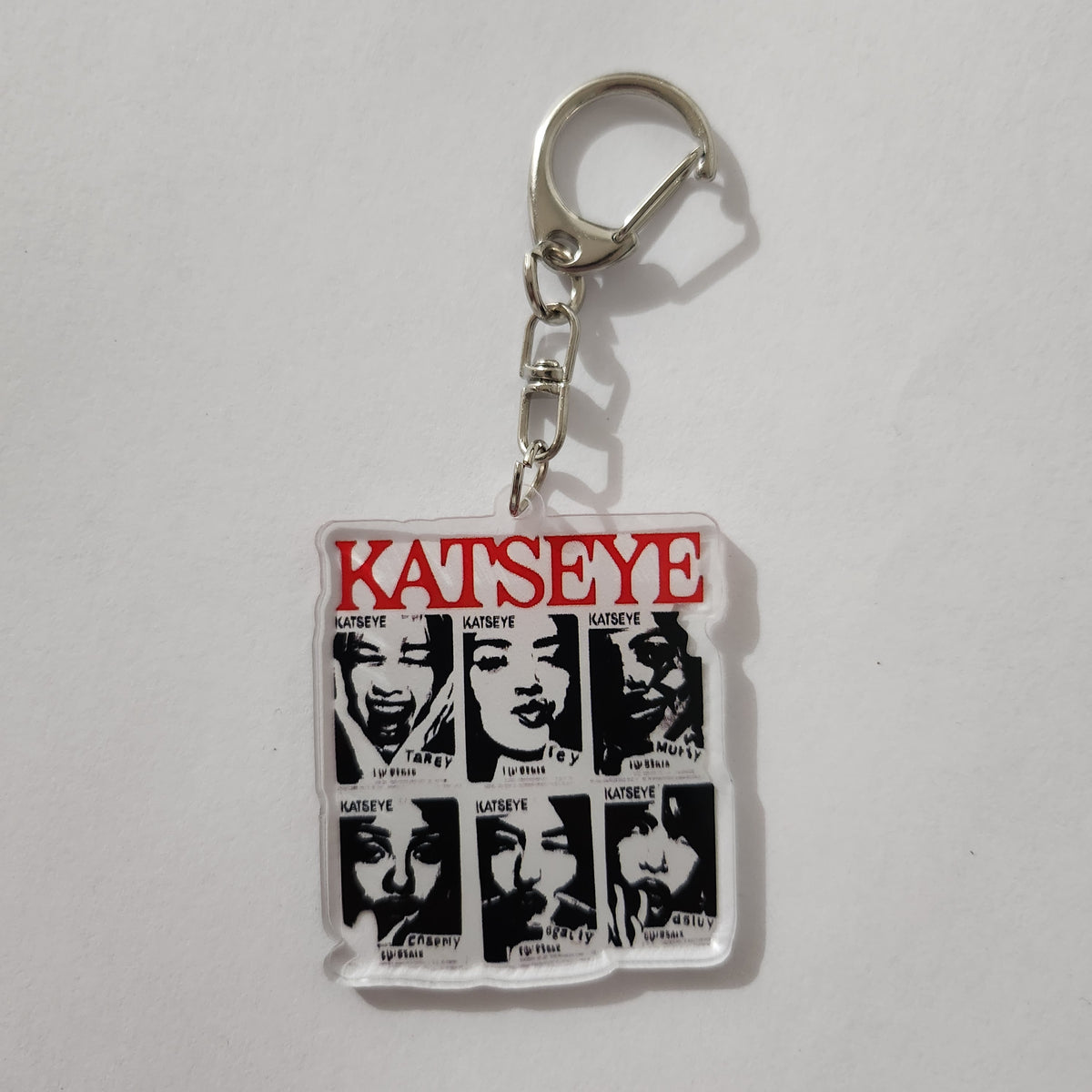 Llavero KATSEYE