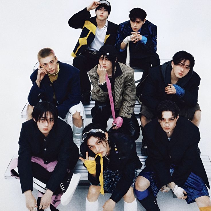 Stray Kids