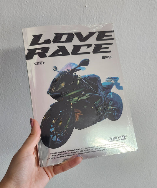 SF9 15th Mini Album [LOVE RACE]