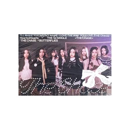 Hearts2Hearts – 1st single [The Chase] (Photobook Ver.)